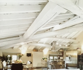 Effetto finale travi bianche no velatura - Sabbiature Lamature 